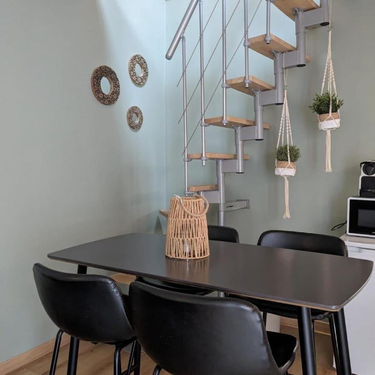 Au Jardin secret, hyper centre, terrasse - One-Bedroom Apartment - 13