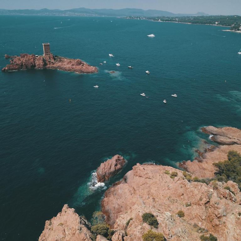 APPARTEMENT ENTRE ESTEREL ET CORNICHE D'OR - Apartamento de 1 dormitorio - 21