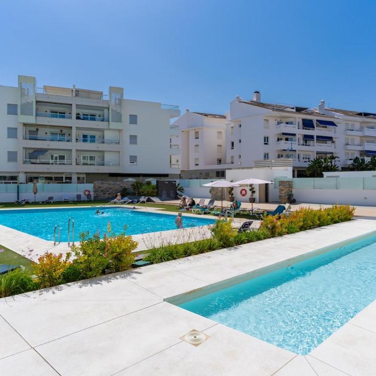 Modern 2 bed apt in Marbella-San Pedro - Apartamento de 2 dormitorios - 19