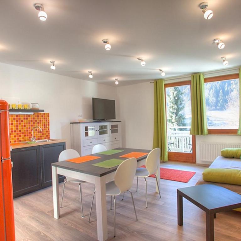 Ferienwohnung Klamberghof - Apartment mit 2 Schlafzimmern und Terrasse - 1