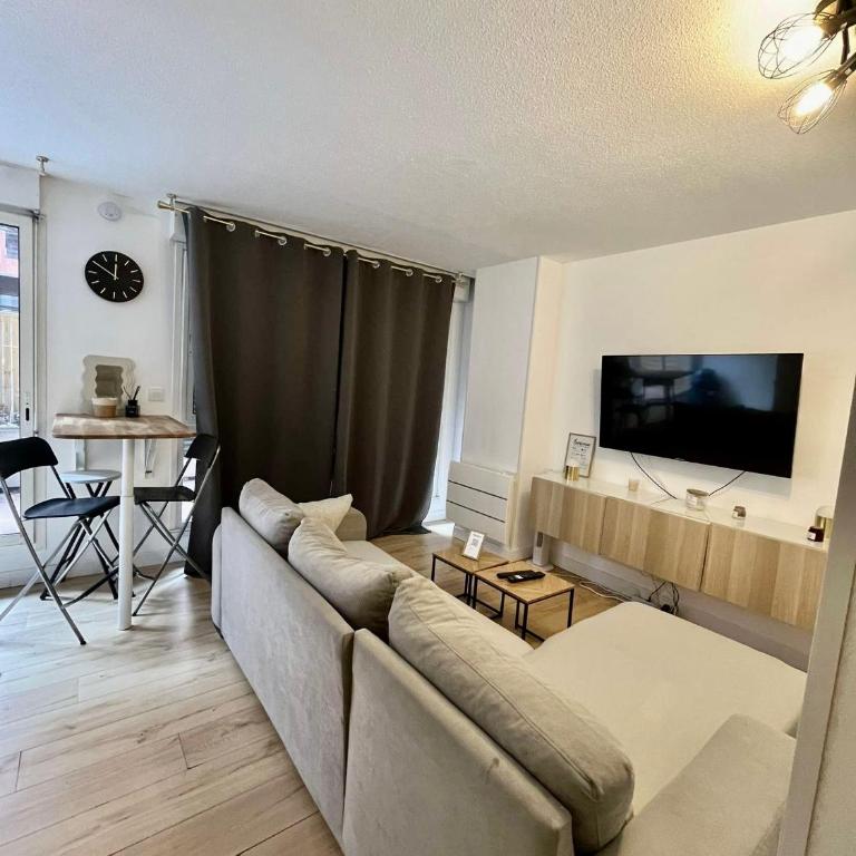 Escapade Toulousaine en centre ville - Parking privé - Terrasse - Apartment mit 1 Schlafzimmer - 2