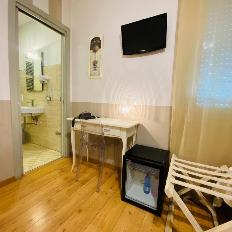 Hotel Volta - Camera Matrimoniale/Doppia con Letti Singoli con Vista Giardino - 16