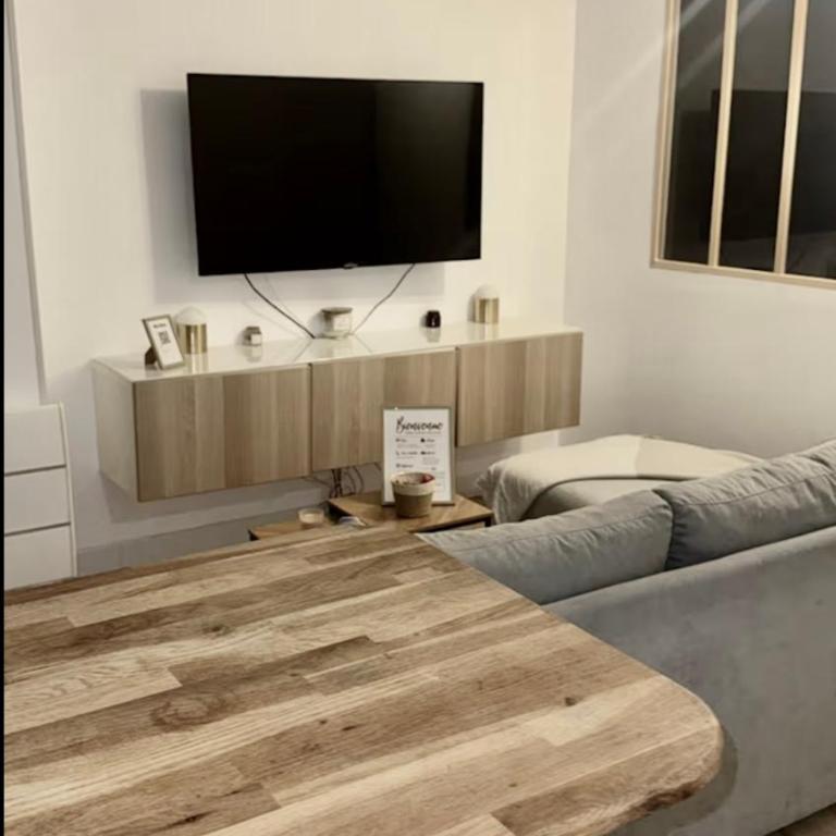 Escapade Toulousaine en centre ville - Parking privé - Terrasse - Apartment mit 1 Schlafzimmer - 3