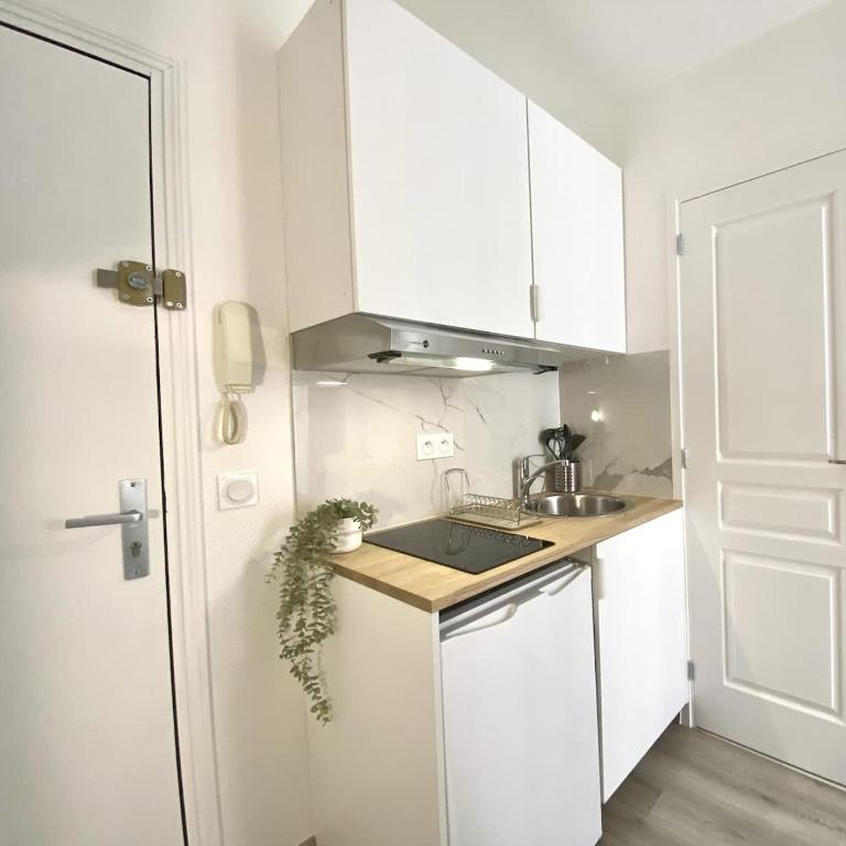 New 124 Suite Anouck - Cosy Apartment Paris Center - Appartement - 8