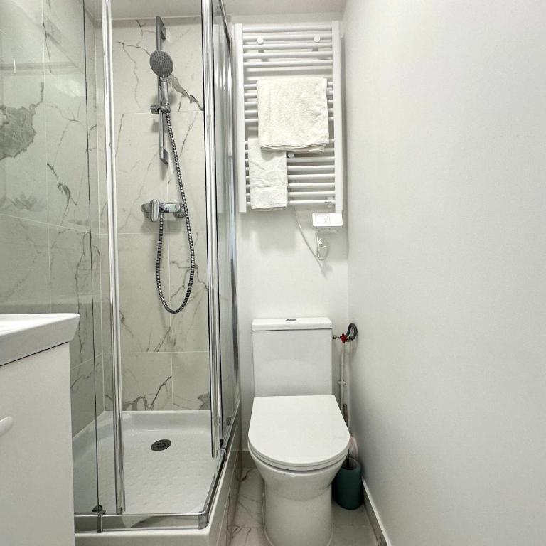New 134 Suite Piaf - Cosy Apartment Paris Center - Appartement - 12