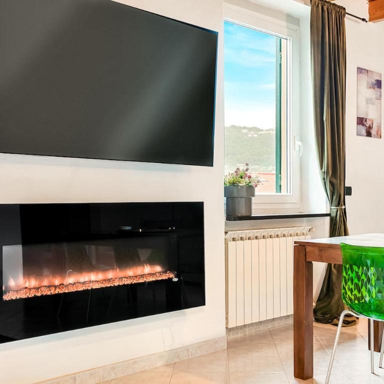 The Mansarda 5TERRE best position 3 letti AC - Two-Bedroom Apartment - 8