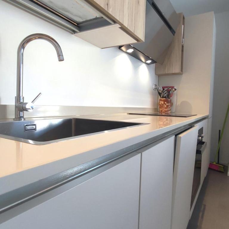 GoodStay Blue Sky - vista mare - - Appartamento con 1 Camera da Letto, Balcone e Vista Mare - 5