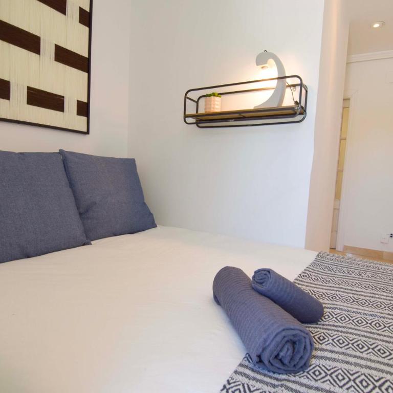 Letplanet Pio XII - Standard Single Room with Shared Bathroom - 5