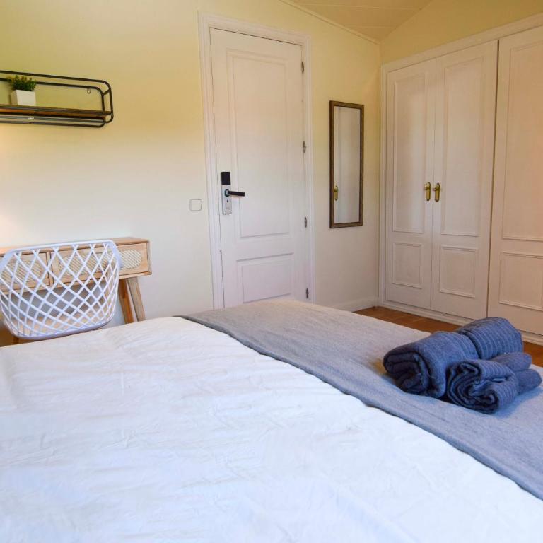 Letplanet Pio XII - Standard Double Room with Shared Bathroom - 2