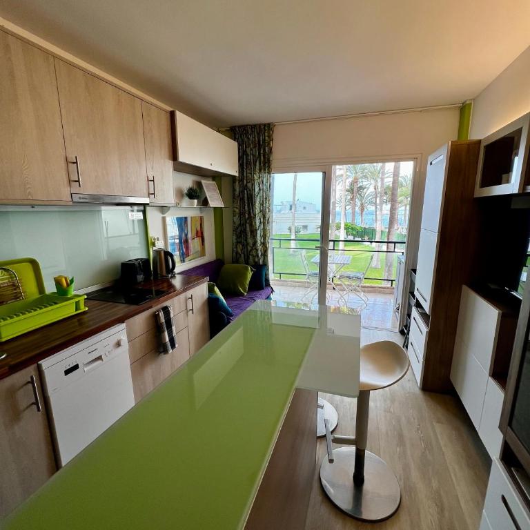 Studio ocean coast Los Cristianos Comodoro - Estudio con vista al océano - 2