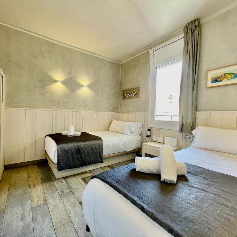 BarcelonaForRent Market Penthouse - Two-Bedroom Apartment - 5