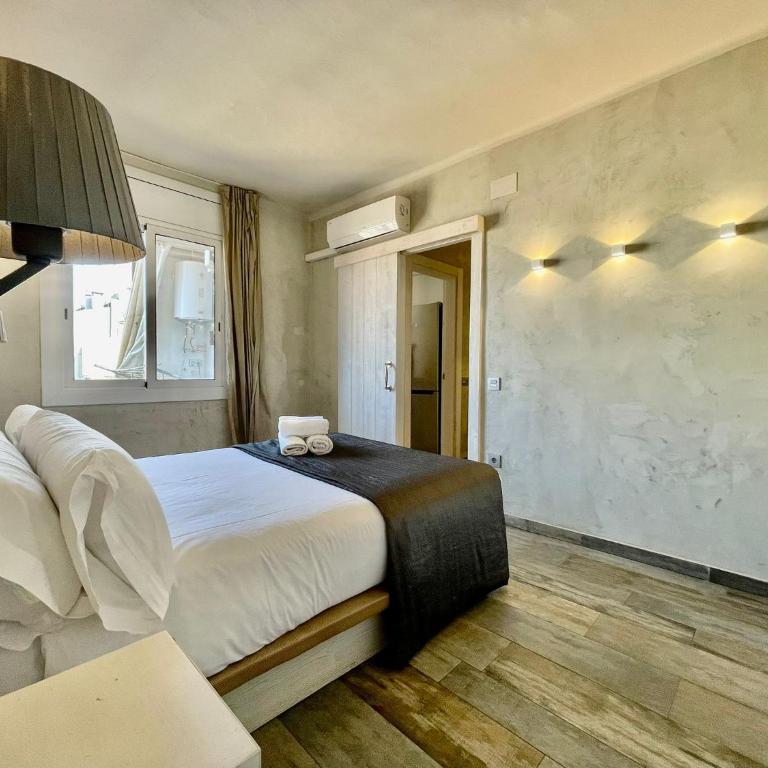 BarcelonaForRent Market Penthouse - Two-Bedroom Apartment - 10