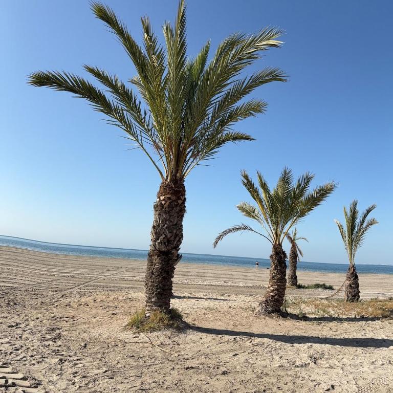 Sunset beach 2 bedroom and pool - Apartamento - 24