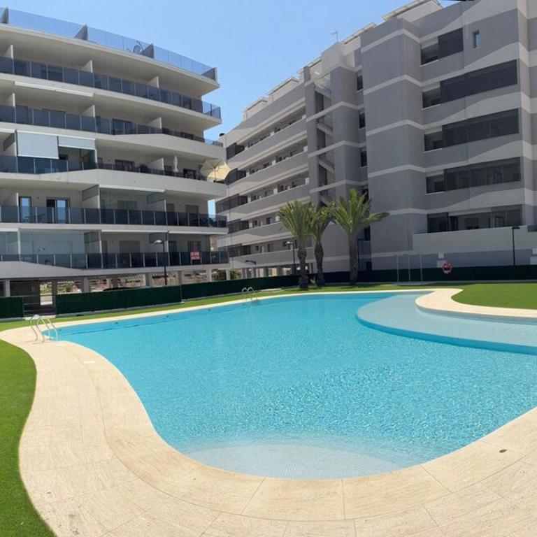 Sunset beach 2 bedroom and pool - Apartamento - 44