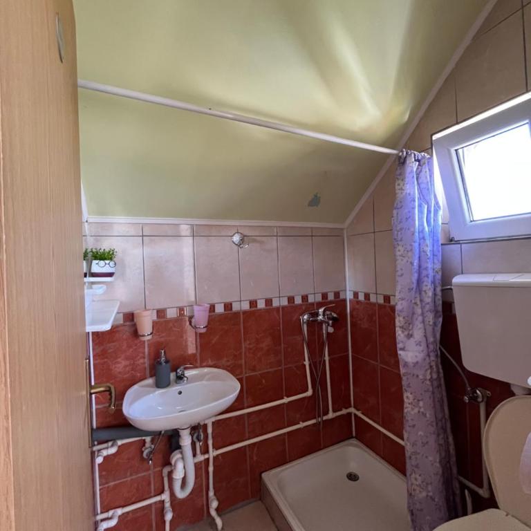 Guest House Nena - Four-Bedroom House - 29