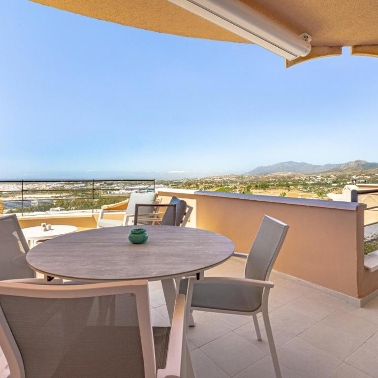 Stylish 2Bed Magna Marbella Apartment - Apartamento de 2 dormitorios - 1