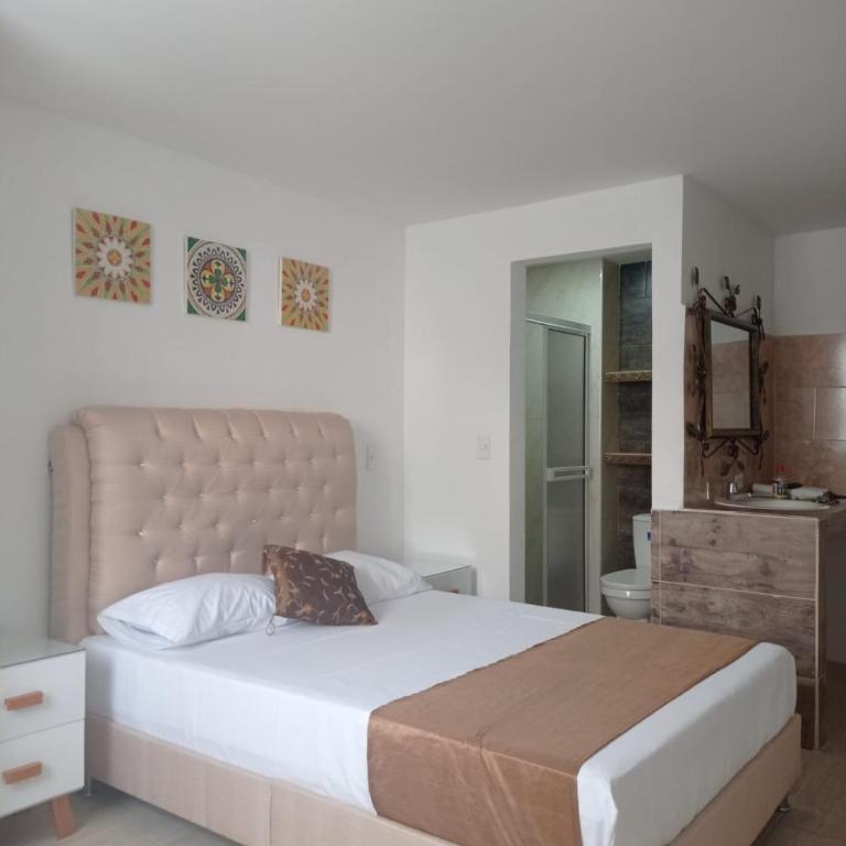 San Francisco Plaza Real - Double Room - 6