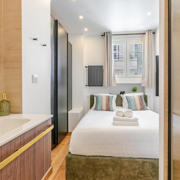 Charmant appartement parisien idéal quartier chic - Apartamento de 1 dormitorio - 24