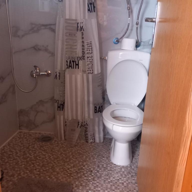 Apartman Andrija - One-Bedroom Chalet - 14