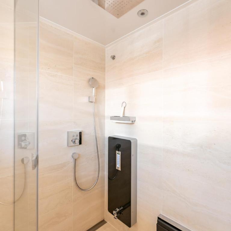 Penthouse No9 - Apartment mit 2 Schlafzimmern und Balkon - 10