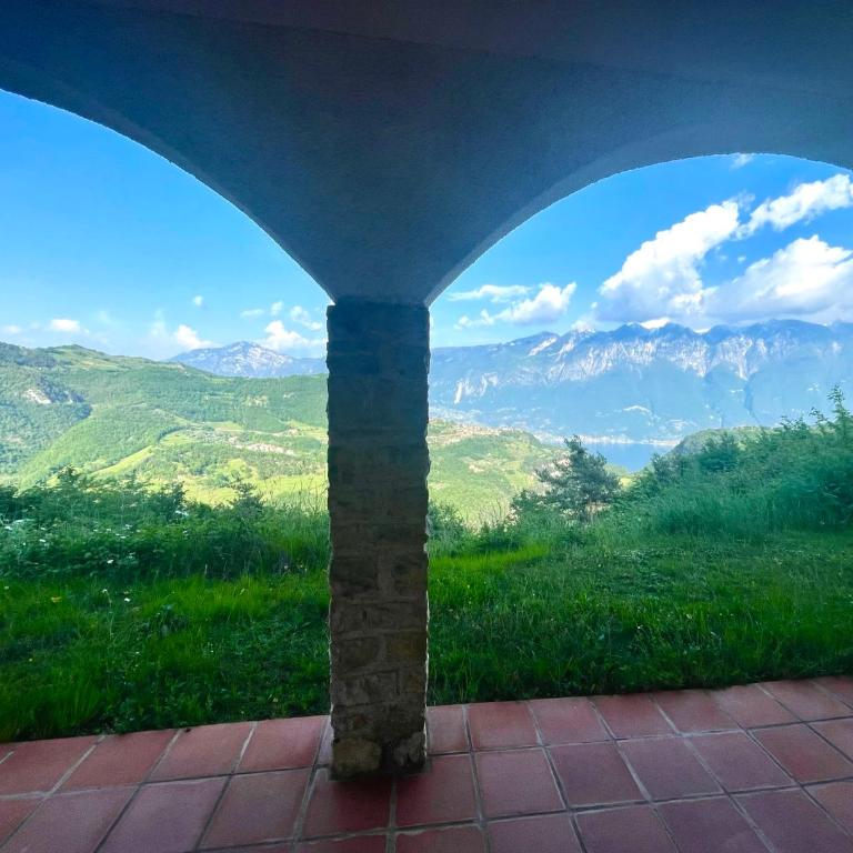 schöne Ferienwohnung mit herrlichem Blick zum Gardasee - Appartamento - 13