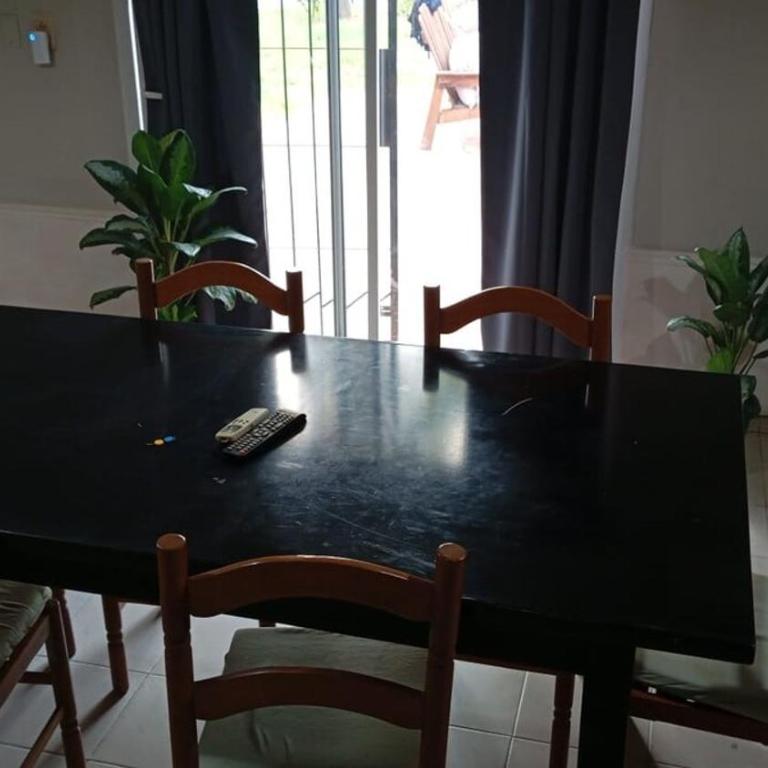 Casa con asador y Garaje a 5 minutos del estadio La Banda Santiago del Estero - Casa de 3 dormitorios - 11