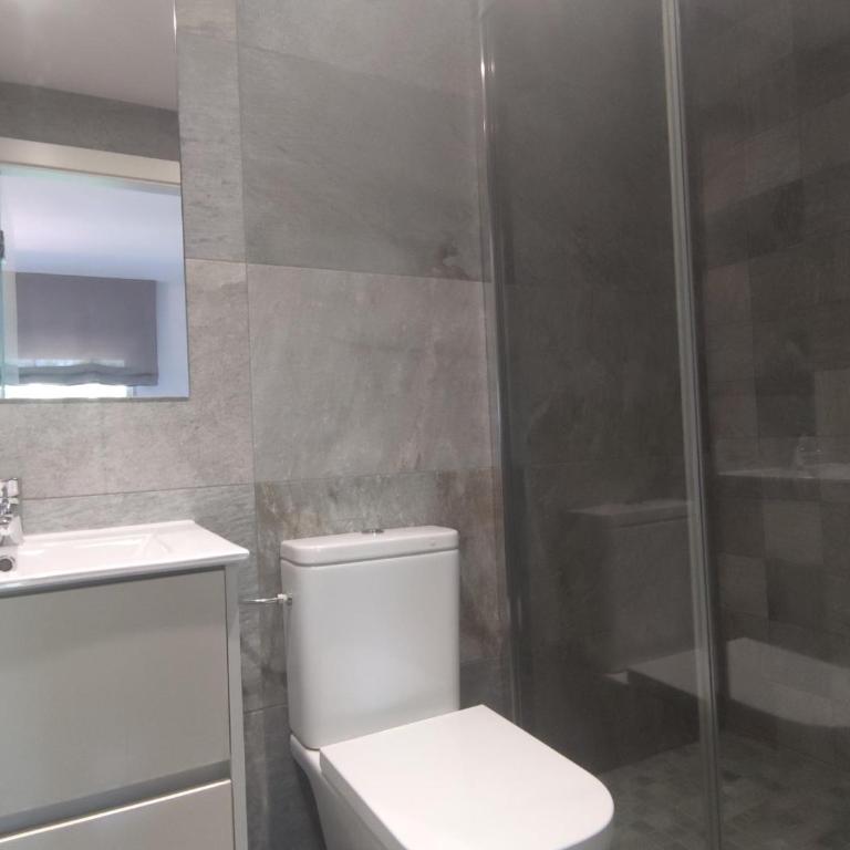 Apartamento Moderno en el Centro de Platja d'Aro - Cerca de la Playa y Parking Incluido - ES-209-54 - Apartamento - 19