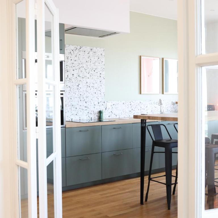 T h e - P L A I C E - Apartment mit 3 Schlafzimmern und Meerblick - 12