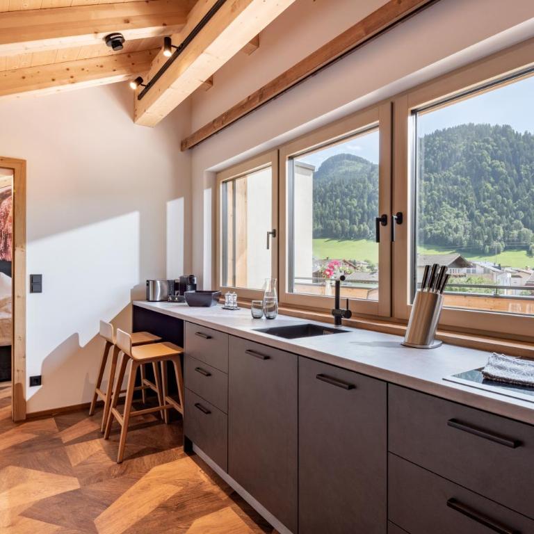 Apartment Rainer - mittendrin - Penthouse-Apartment mit 2 Schlafzimmern, Balkon sowie Bergblick - 7