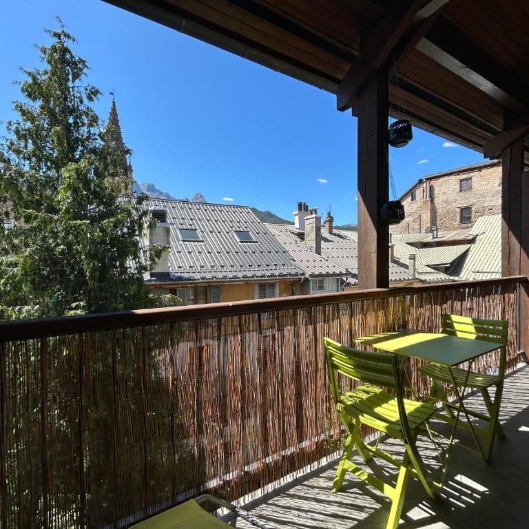 Douce Altitude - Centre ville - Balcon - Apartment mit 2 Schlafzimmern - 13