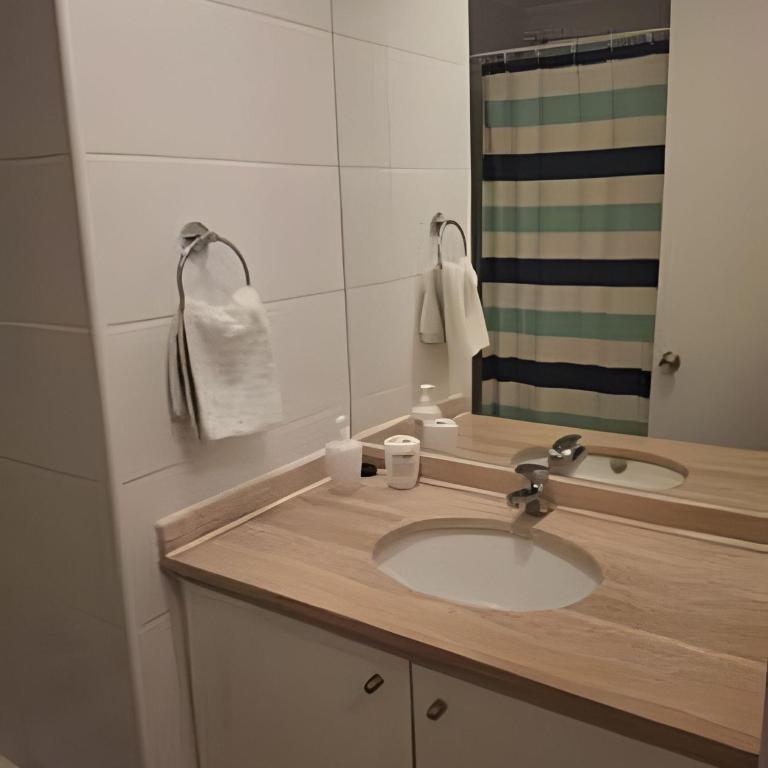 Condominio en el Centro de Calama - Two-Bedroom Standard Apartment - 5