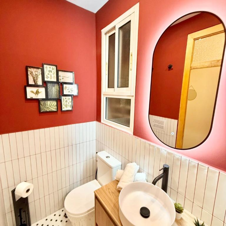 Piso Reformado con Historia en cada Rincon-Vive Zaragoza XIV - Two-Bedroom Apartment - 14