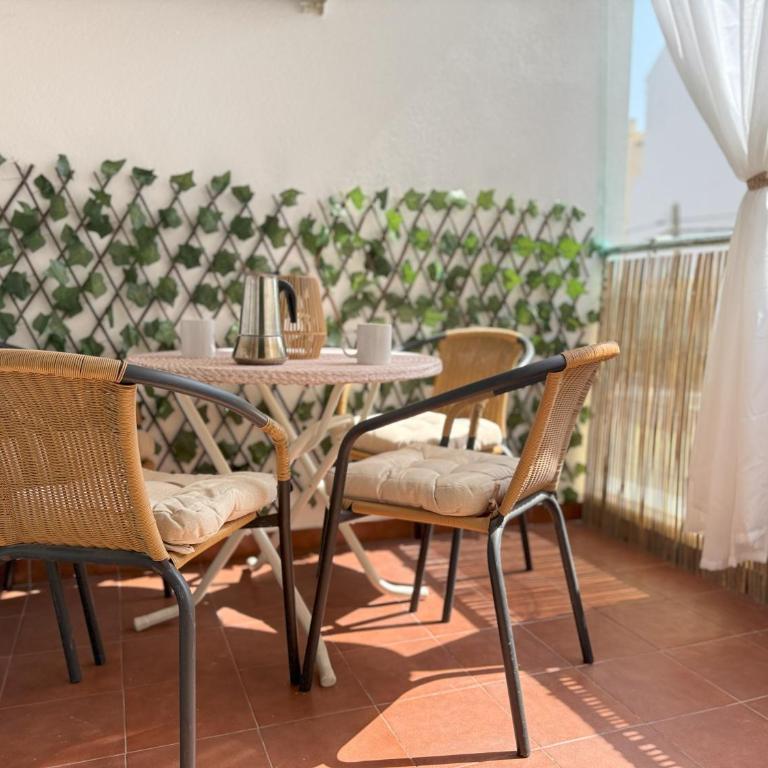 Boho Chic, Sunny with Terrace - Apartamento - 21