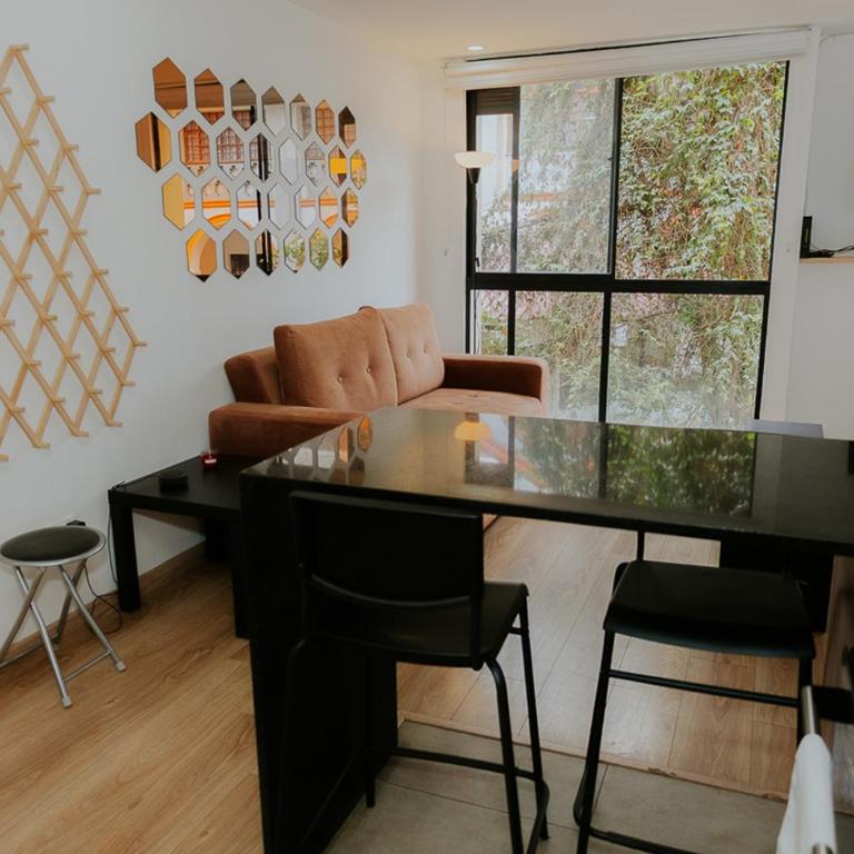 Apto en La Candelaria centro con todo lo necesario - Apartamento de 2 dormitorios - 35