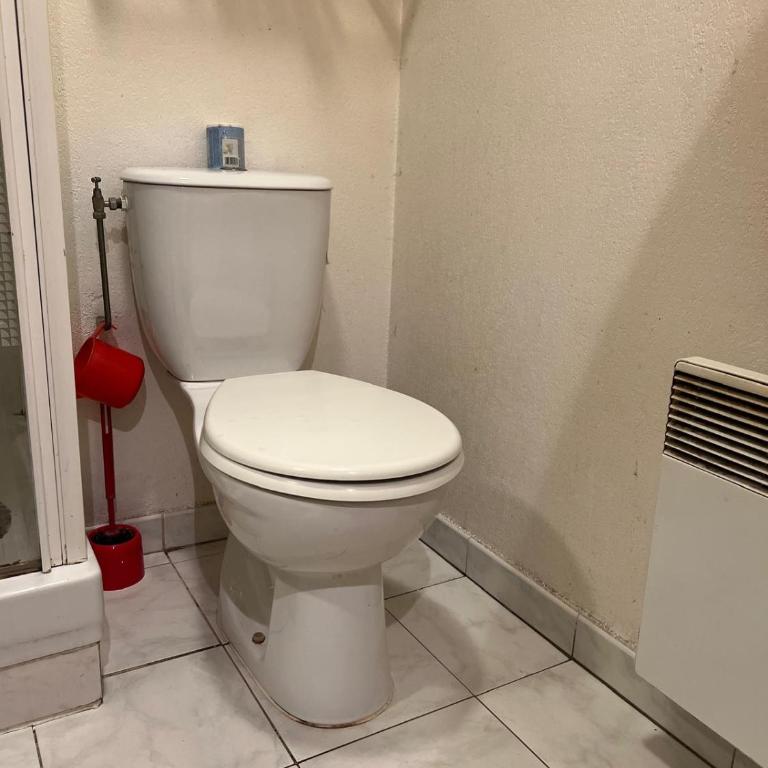 Studio magnan grand balcon - Appartement 1 Chambre - 9