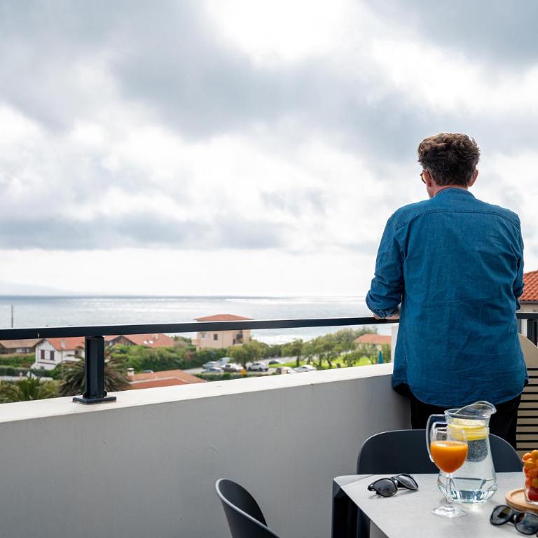 Nemea Appart Hotel Les Hauts de Milady Biarritz - Studio - Vue sur Mer - 13