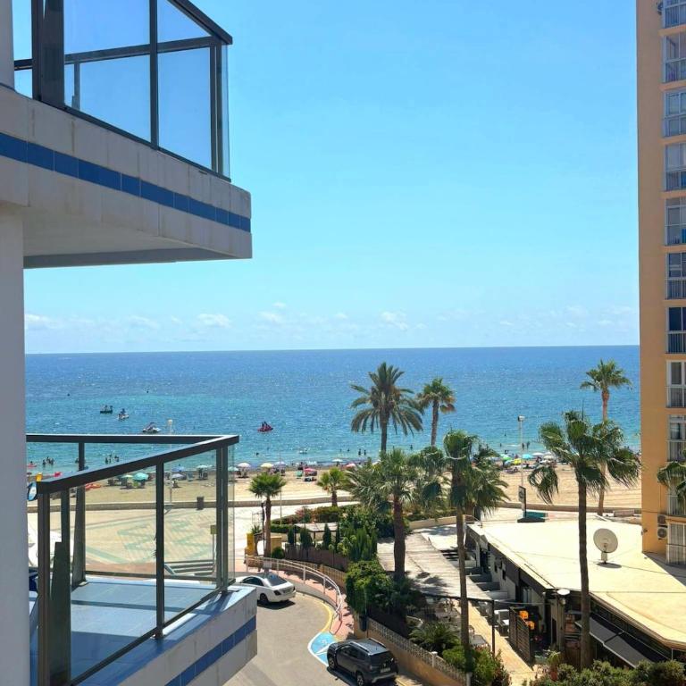 Oceana Bike & Beach Apartment - Sea Views and Spa Calpe - Apartamento de 2 dormitorios - 1
