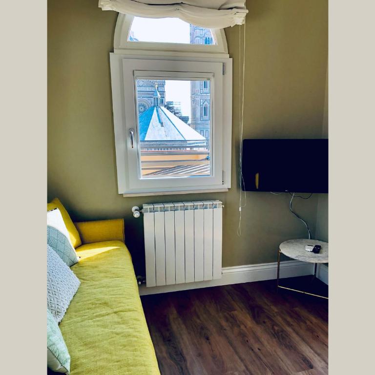 Hotel Perseo - Apartment with Terrace (Stair access only) - 4