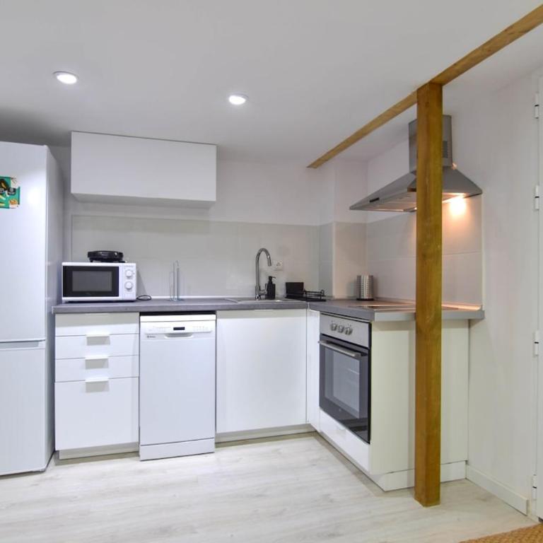 Puerto de Valencia 2 - One-Bedroom Apartment - 9