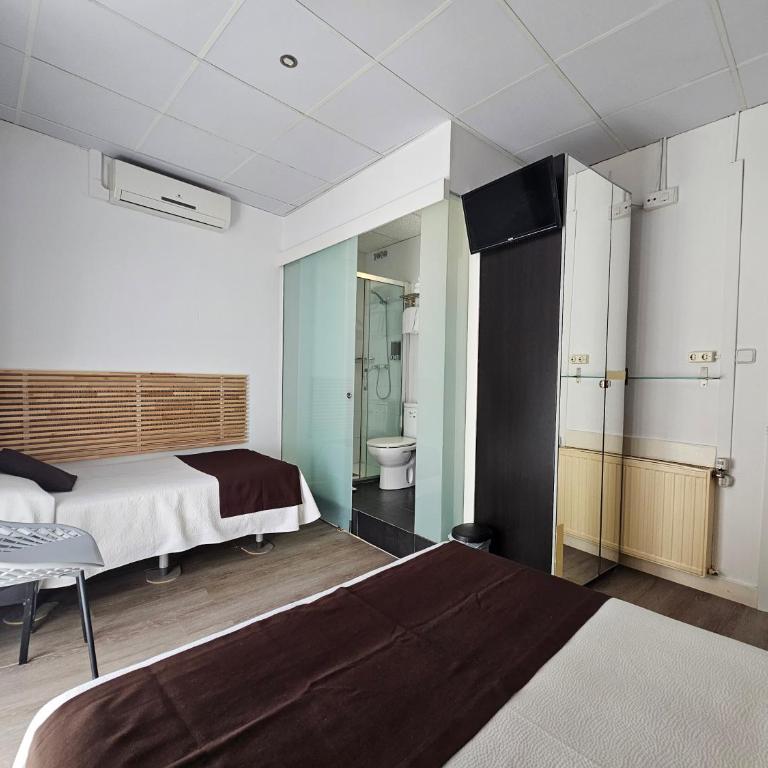 Hotel Palermo - Habitación Triple con balcón - 5