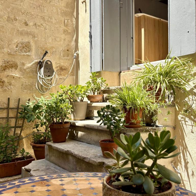 Home Chic Home - Les Suites de La Comédie - Deluxe Suite with Bath - 15