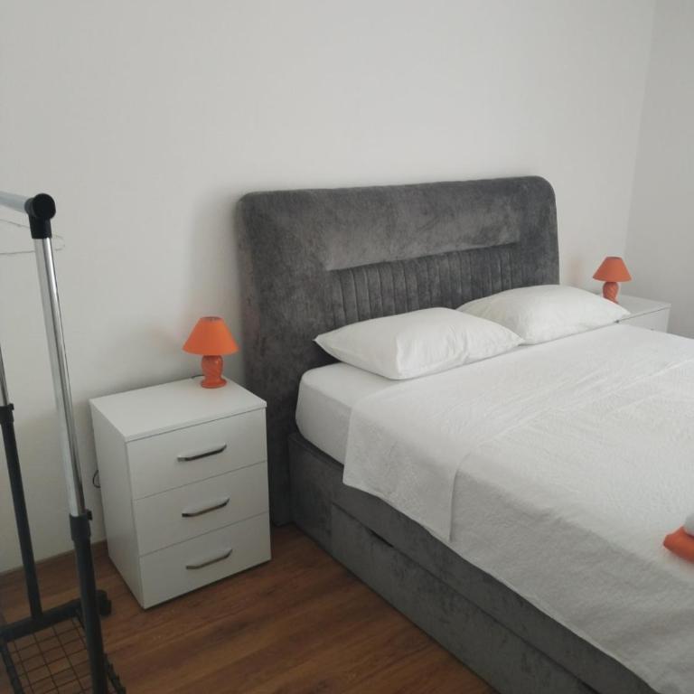 Vila Ivanovic - One-Bedroom Apartment - 13