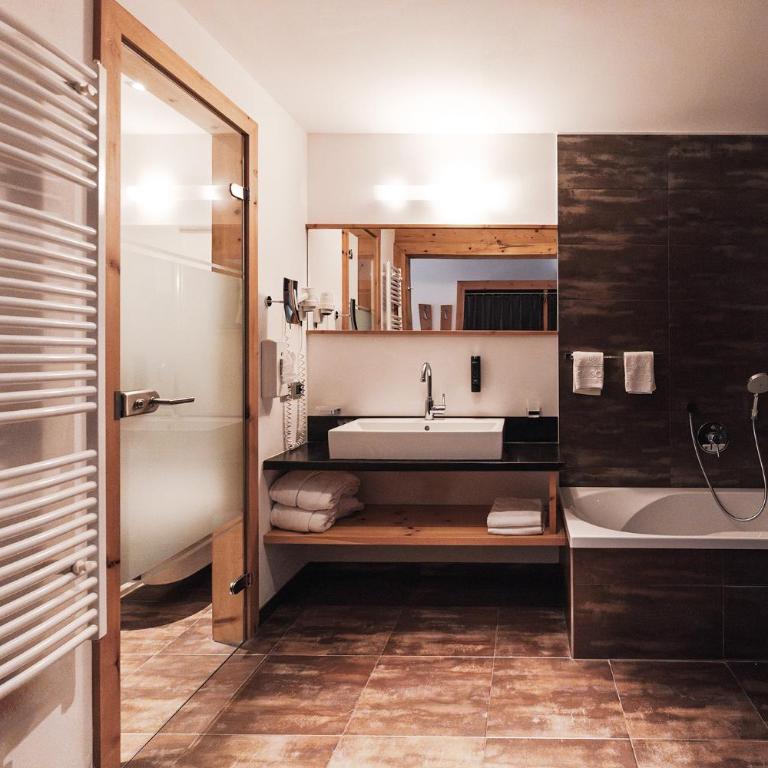 Soleil Alpine Lifestyle Hotel - Camera Quadrupla con Giardino Privato - 5