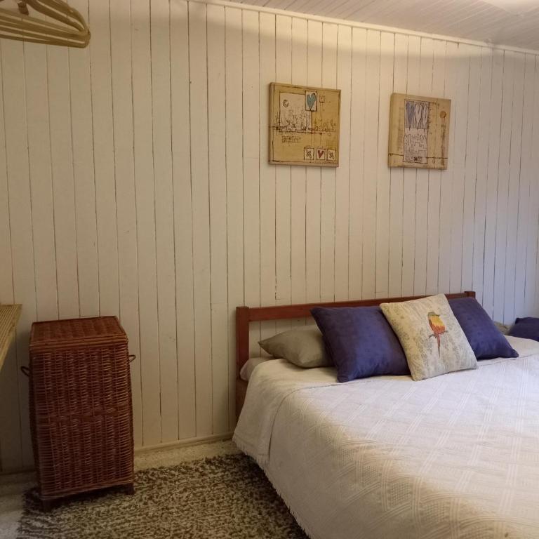 Huilo-Huilo Cabaña Huilin - Three-Bedroom House - 11