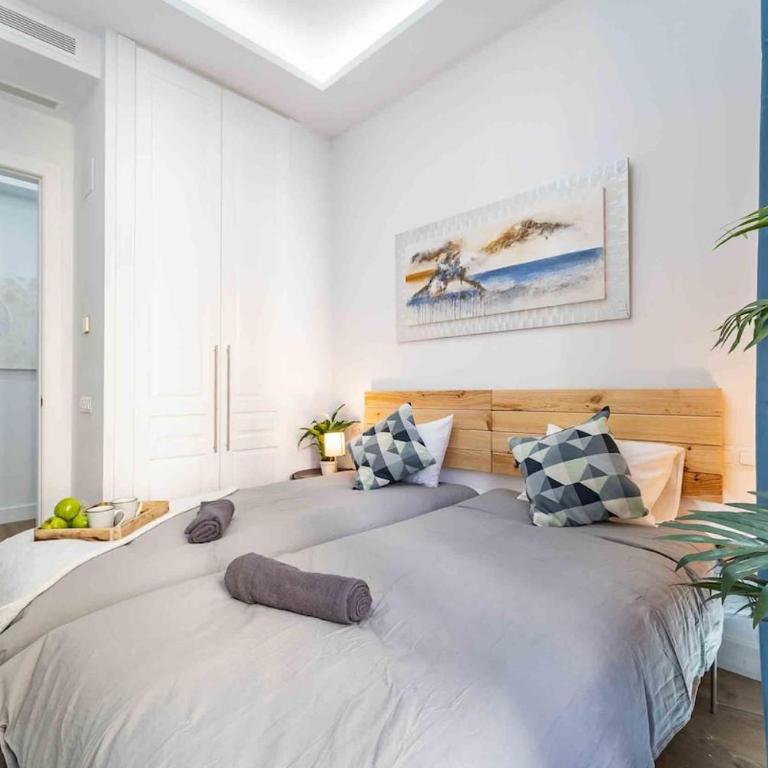 Luxury Apartment 6 Bedroom in Downtown by TuriVida - Apartment - 2