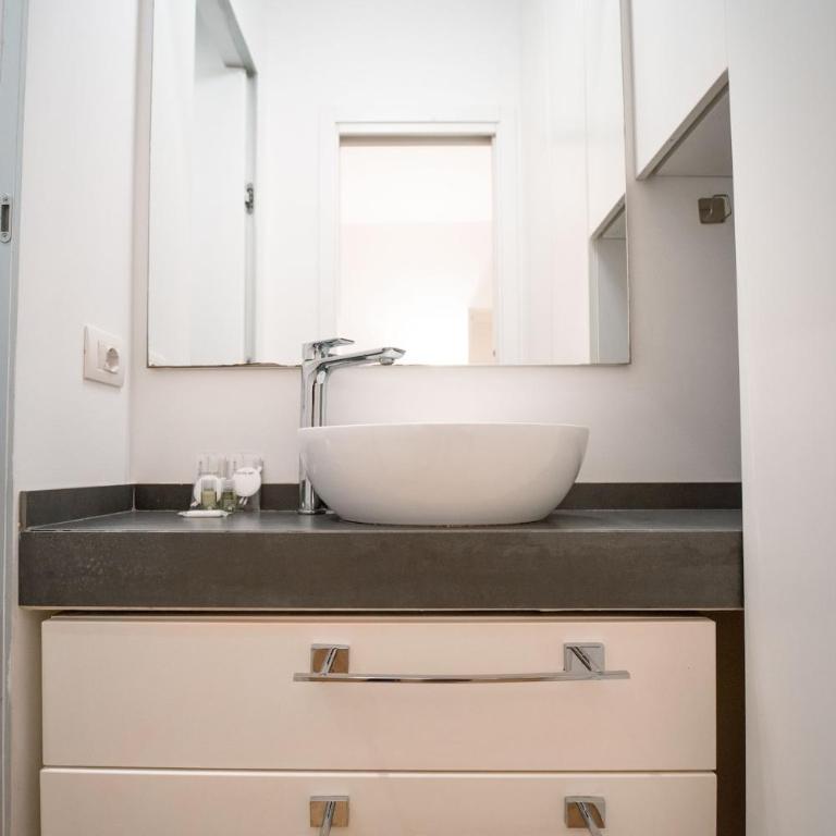 Sul Naviglio - Design Moderno e Comfort a Milano - Appartamento con 1 Camera da Letto - 19