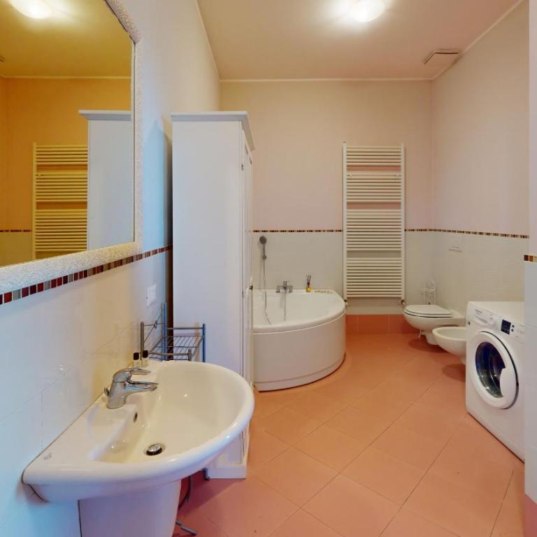 Agape Apartment by Bookinggardalake - Appartamento con Vista Lago - 21