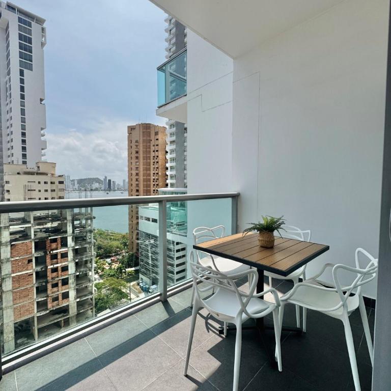 Apartamento con hermosa vista en Bocagrande - One-Bedroom Apartment - 17
