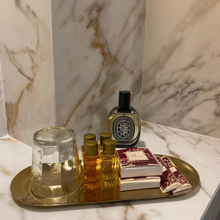 Unicum Trastevere Suites - Camera Tripla Executive - 10