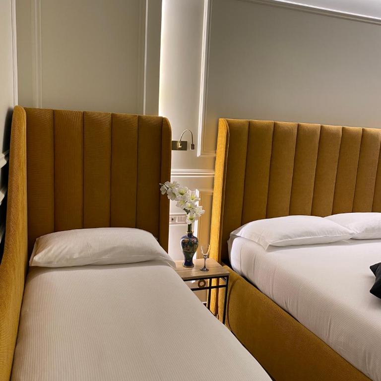 Unicum Trastevere Suites - Camera Tripla Executive - 6